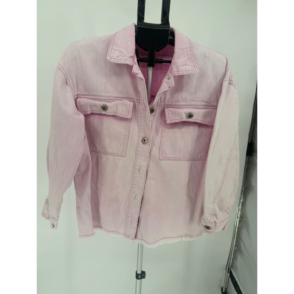 Entro Denim Jacket Women Medium Light Pink Excellent Distressed Raw Hem Shacket